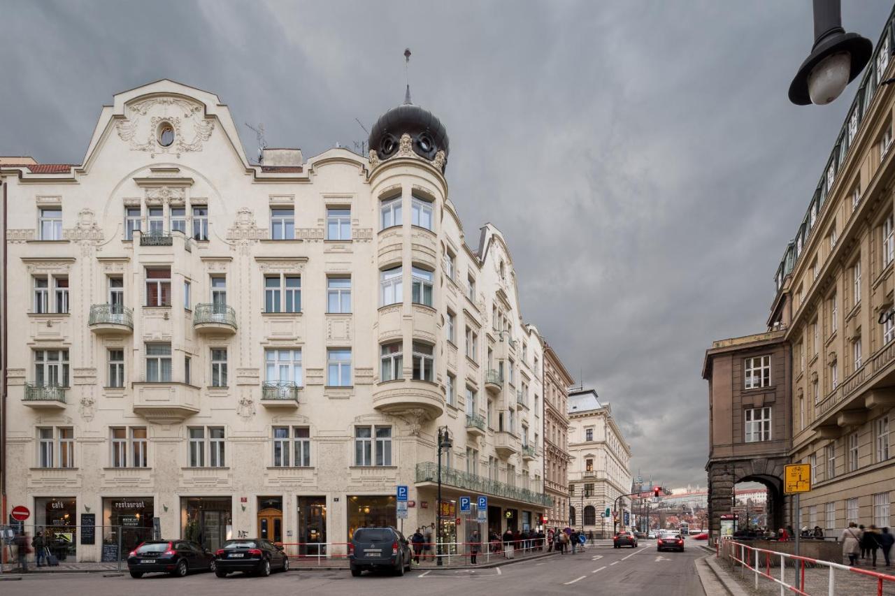 Best Place In Prag Exteriör bild